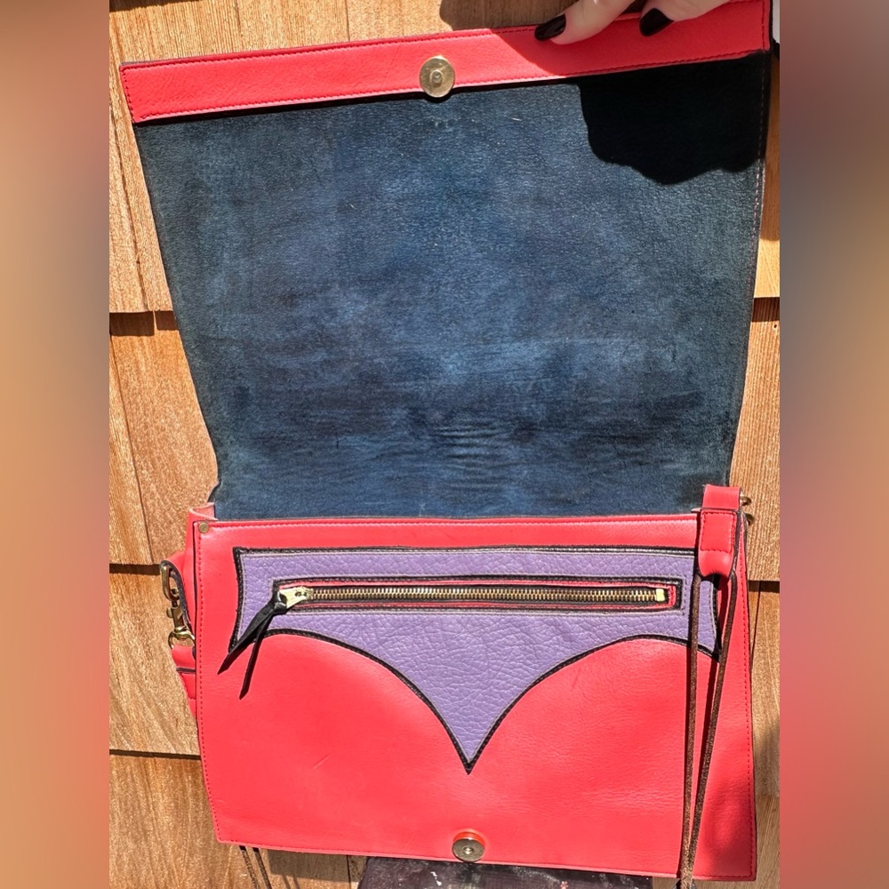 Vintage 1970s-1980’s Leather Crossbody/Shoulder Bag - Picture 7 of 14